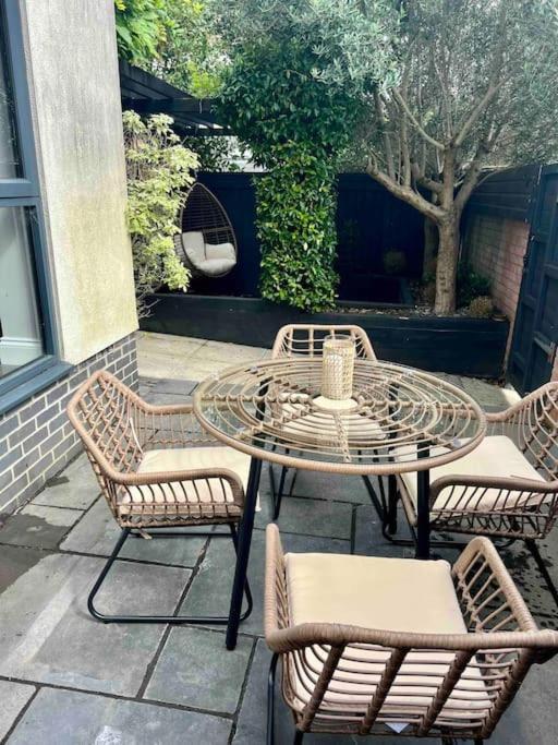 Private Garden Oasis In Central Bristol Exteriör bild